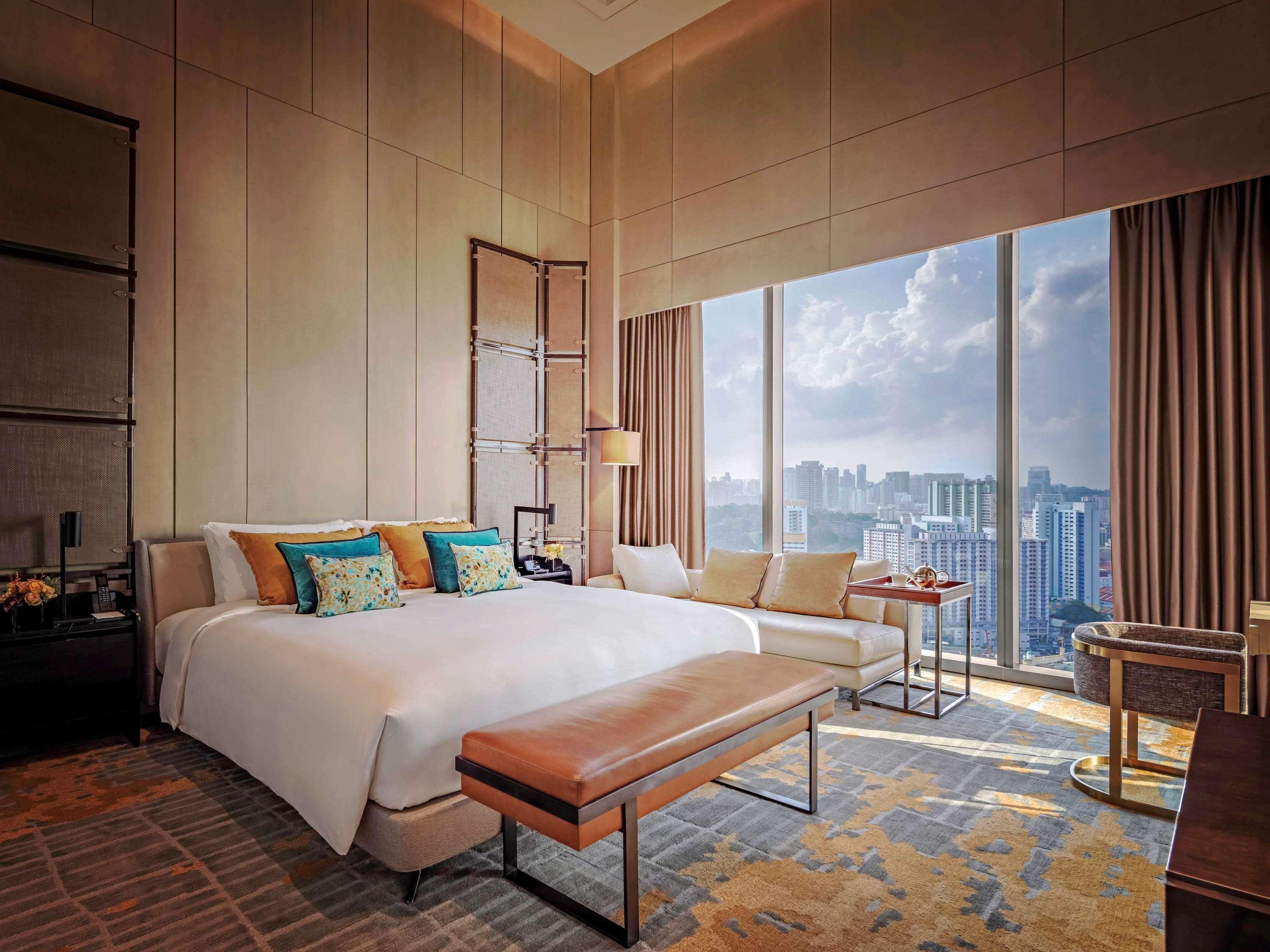 Sofitel Singapore City Centre Exterior photo