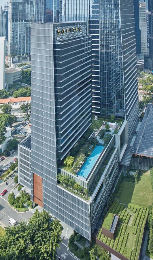 Sofitel Singapore City Centre Exterior photo