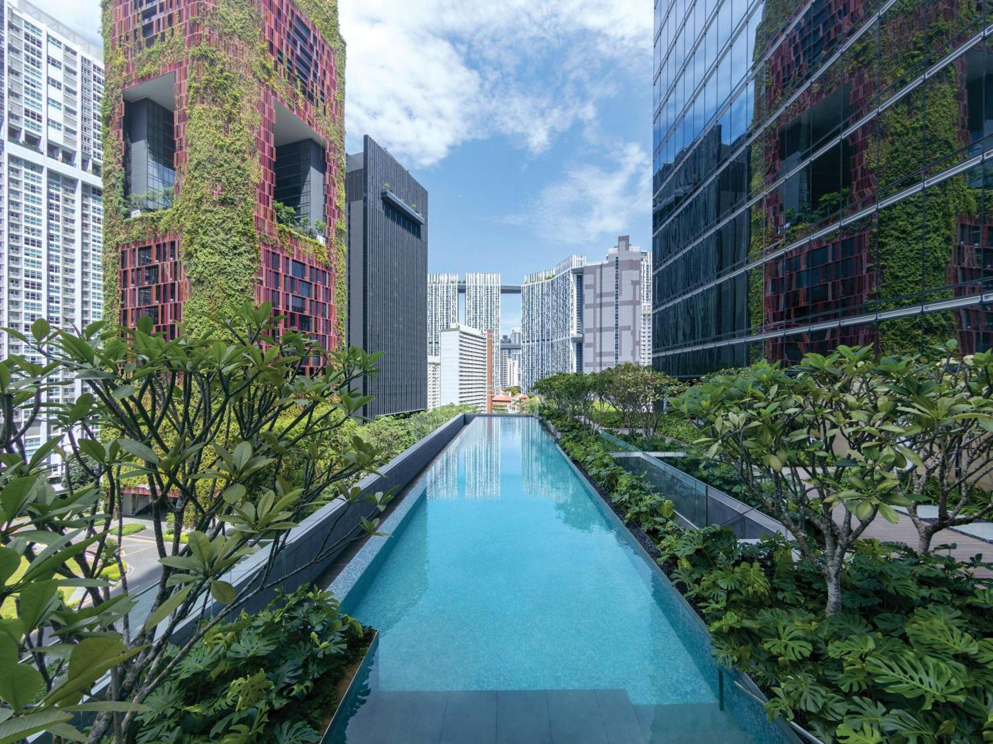 Sofitel Singapore City Centre Exterior photo